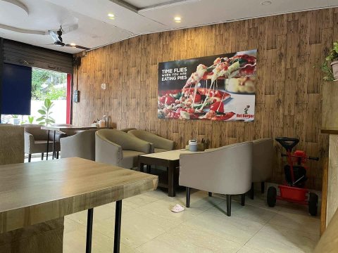 Hot Burger Restaurant on rent, Pokhara